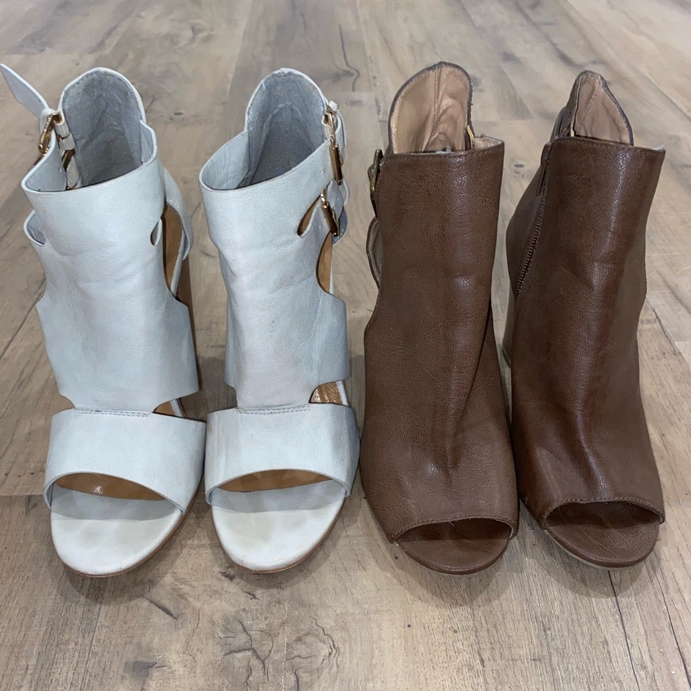 SET OF 2: Shoe Dazzle Sandals